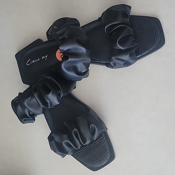 NEW! CIRCUS BY SAM EDELMAN Iggy Ruched Flat Slide Sandals 10. - Picture 4 of 8